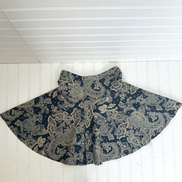 NWT Abercrombie & Fitch XS Skirt - Picture 1 of 11